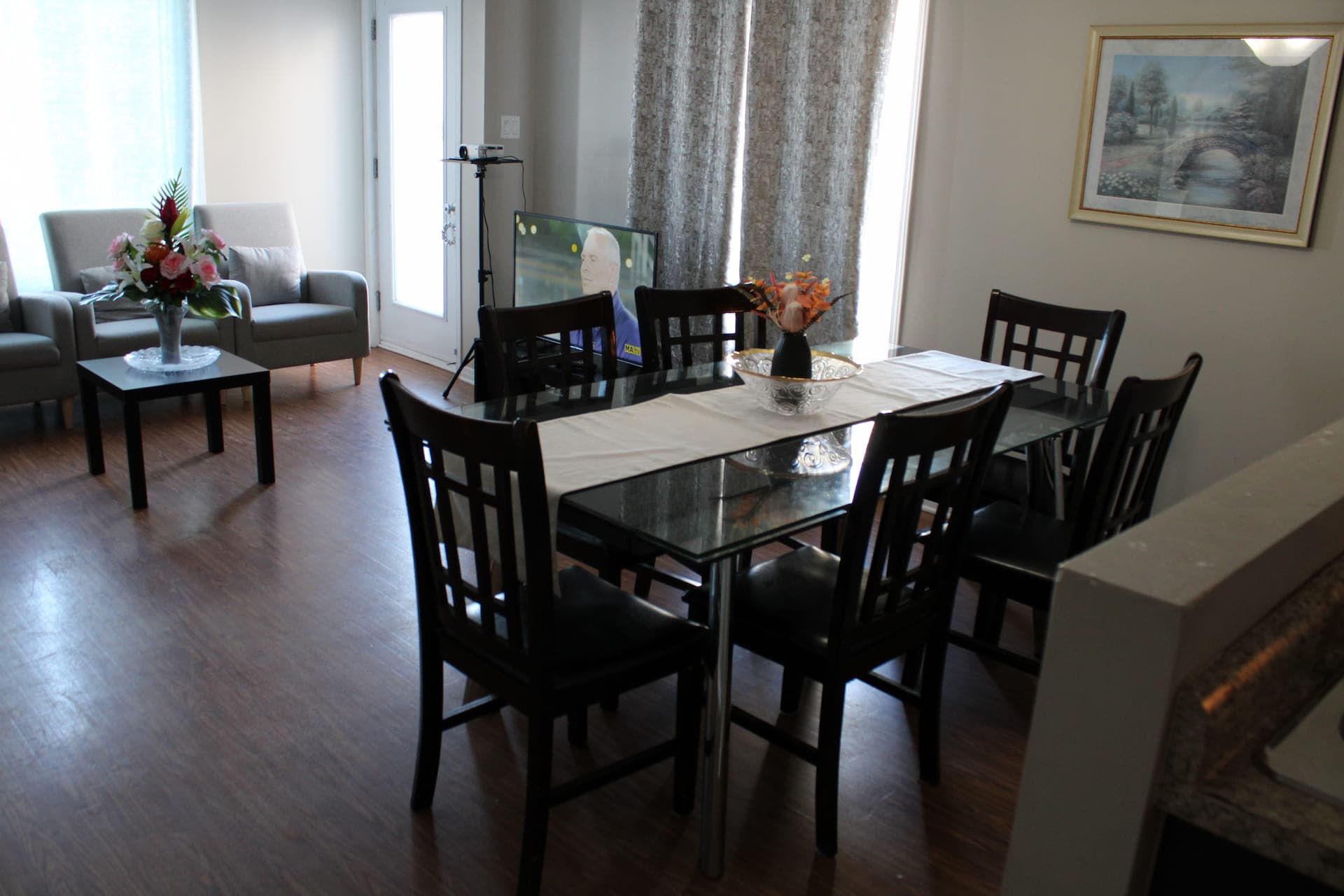 Salle à manger moderne.